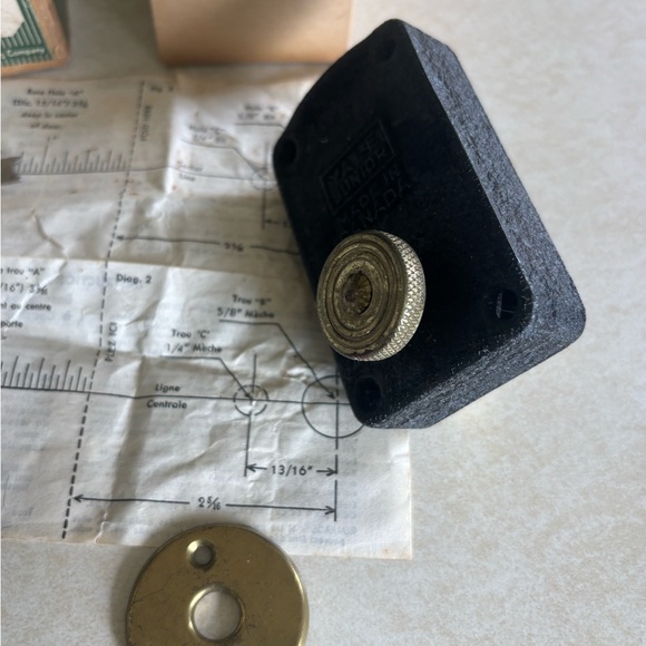 Black and Gold Rim Springlatch - Picture 4 of 11